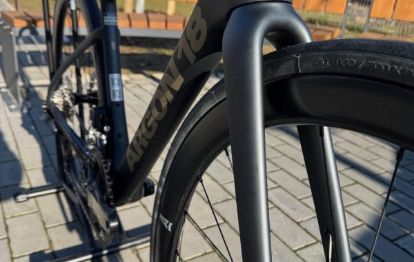 Argon 18 Equation 105 Di2 Grey Champagne